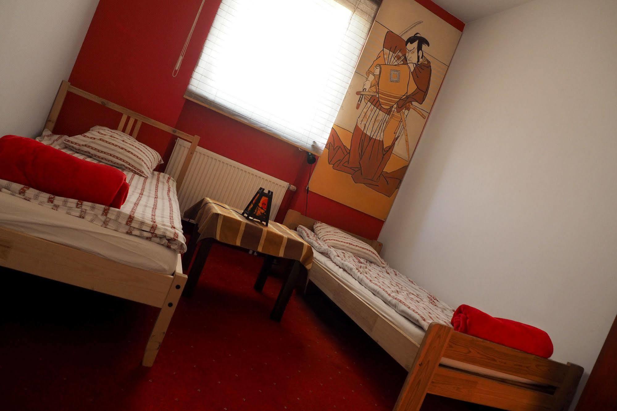 Adventura Hostel وارسو المظهر الخارجي الصورة